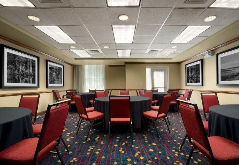 Hilton Garden Inn Charleston Airport Север Чарлстон Экстерьер фото