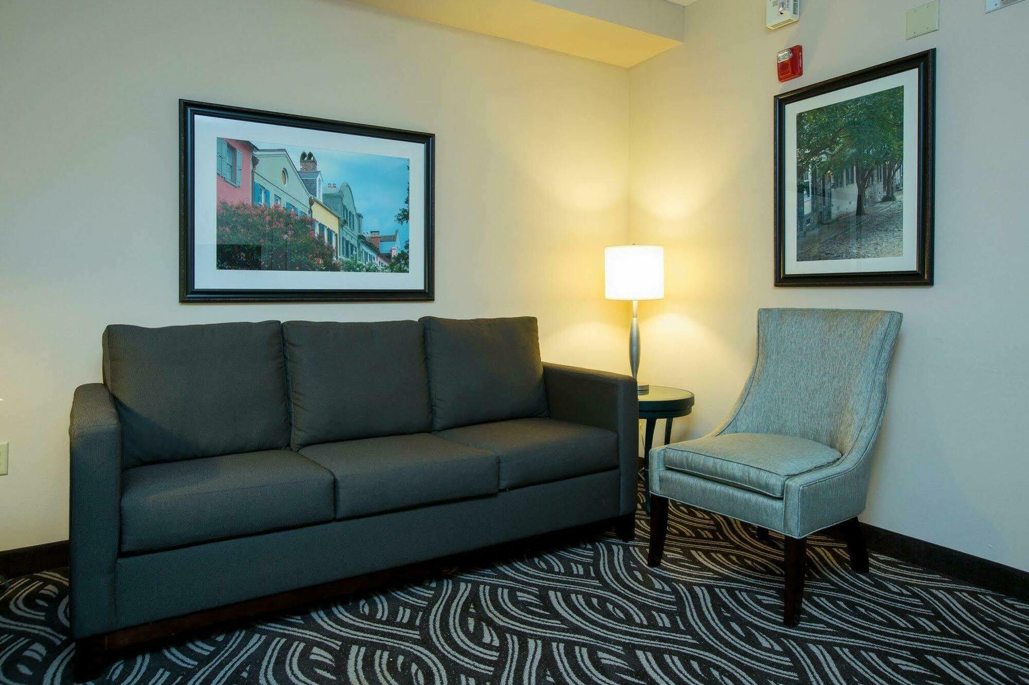 Hilton Garden Inn Charleston Airport Север Чарлстон Экстерьер фото